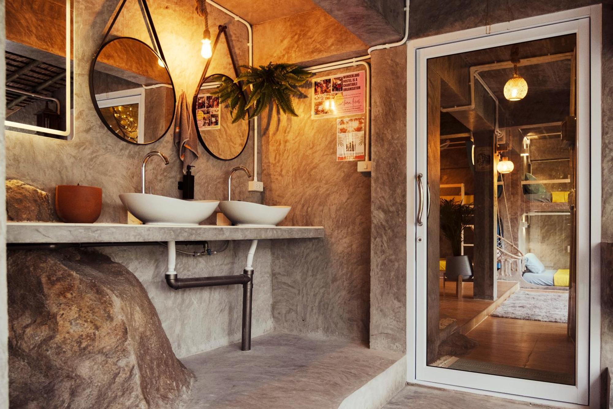Wonderland Jungle Hostel Ko Tao Ngoại thất bức ảnh